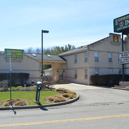 Economy Inn Cuyahoga Falls Exterior photo